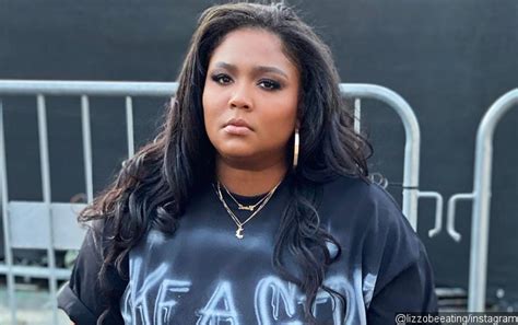 Lizzo shares totally naked photo in new Instagram post